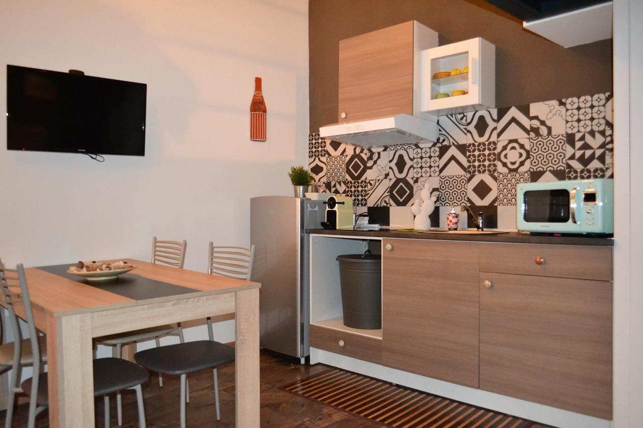 Il Vicoletto Guest House Катания Екстериор снимка